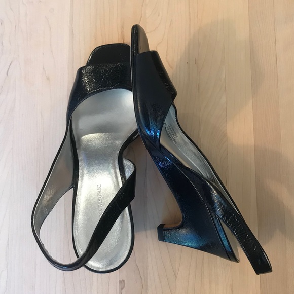 Banana Republic Shoes - Women’s Banana Republic Slingback Peep Toe Sandal